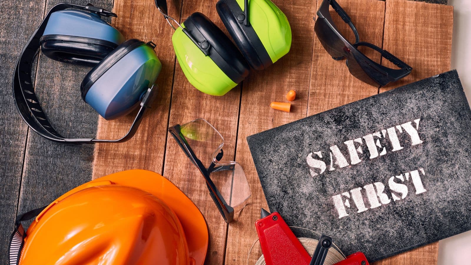 Properly Using Personal Protective Equipment in Manufacturing